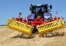 Cultivatoare Pöttinger Synkro 4020 K