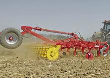 Cultivatoare Pöttinger Synkro 6003 T