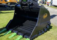 Cupe excavator Geith R18-1200