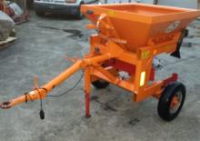 Dispozitive tractate de îngrășăminte Rauch SU 352