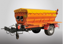 Dispozitive tractate de îngrășăminte Pronar T 132