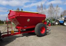 Distribuitoare de îngrășăminte Bredal B 6 AB