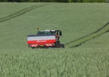 Distribuitoare de îngrășăminte Kverneland Exacta TL Gerospread 3225