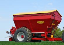 Distribuitoare de îngrășăminte Bredal K 35 AB