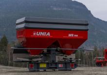 Distribuitoare de îngrășăminte Unia MS 700