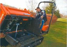 Dumpere pe Şenile Kubota KC120HC-4