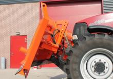 Echipamente pentru nivelarea porumbului tocat pentru siloz Holaras MES 430-H-115-FK