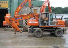 Excavatoare pe roți Fiat-Hitachi FH 150 W.3
