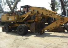 Excavatoare pe roți Eder M 815
