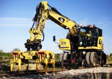 Excavatoare pe roți Caterpillar M323F 