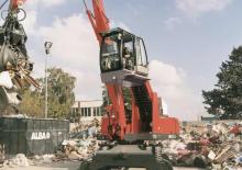 Excavatoare pe roți O&K MH 5.5