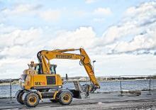 Excavatoare pe roți Hydrema MX 16