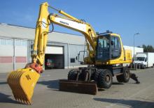 Excavatoare pe roți Komatsu PW150ES-6