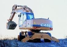 Excavatoare pe roți Case WX 185