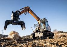 Excavatoare pe roți Case WX160E
