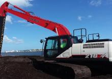 Excavatoare pe șenile Link-Belt 210 X4 Long Front 