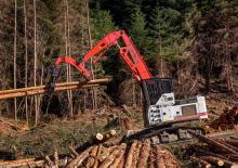 Excavatoare pe șenile Link-Belt 3740 TL 