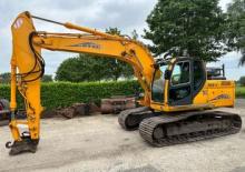 Excavatoare pe șenile Etec 825 LC