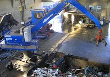 Excavatoare pe șenile Sennebogen 825 R