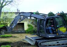 Excavatoare pe șenile Mecalac 8MCR