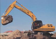 Excavatoare pe șenile Case 9040B