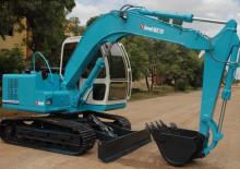 Excavatoare pe șenile Beml BE75
