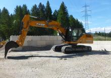 Excavatoare pe șenile Case CX240D 
