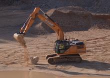 Excavatoare pe șenile Case CX370D