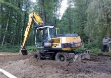 Excavatoare pe șenile Unex DH 12.1 R
