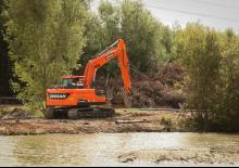 Excavatoare pe șenile Doosan DX140LC-5