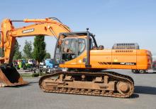 Excavatoare pe șenile Doosan DX520LC