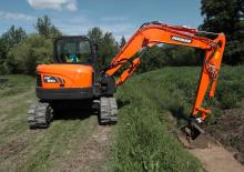 Excavatoare pe șenile Doosan DX85R-3