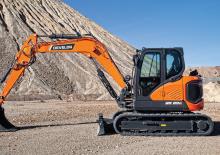 Excavatoare pe șenile Develon DX89R-7