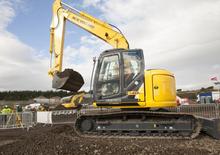 Excavatoare pe șenile New Holland E140C SR LC