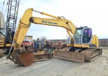 Excavatoare pe șenile New Holland E235SR