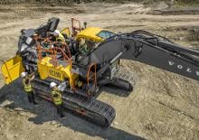 Excavatoare pe șenile Volvo EC230F NH