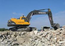 Excavatoare pe șenile Volvo EC240CNL