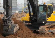 Excavatoare pe șenile Volvo EC250DNL