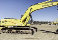 Excavatoare pe șenile New Holland EC270