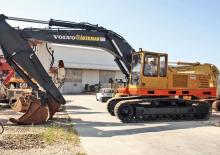 Excavatoare pe șenile Akerman-Volvo H 16 D