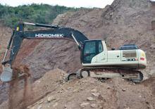 Excavatoare pe șenile Hidromek HMK 300 LCLR