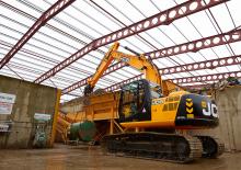 Excavatoare pe șenile JCB JS180 LC