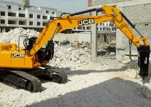Excavatoare pe șenile JCB JS305
