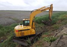 Excavatoare pe șenile SDLG LG690E