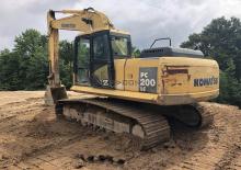Excavatoare pe șenile Komatsu PC200LC-7