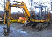 Excavatoare pe șenile Hydrema R 700 B