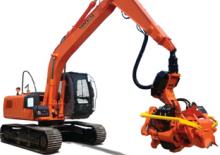 Excavatoare pe șenile Yuchai YC130 