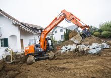 Excavatoare pe șenile Hitachi ZX 130-5
