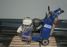 Fierăstraie pentru podea DIAMANT BOART FS 400 C