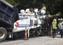 Finisoare de asfalt pe șenile Astec ROADTEC RP-195